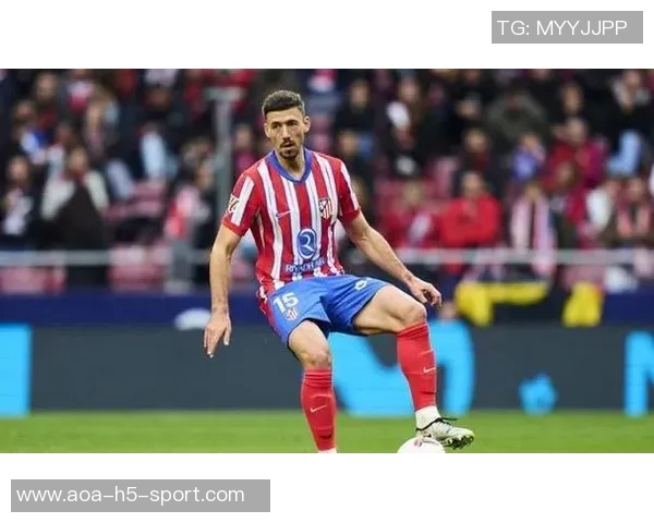 朗格莱因重度扭伤内侧副韧带预计缺阵两个月球队面临人员短缺挑战